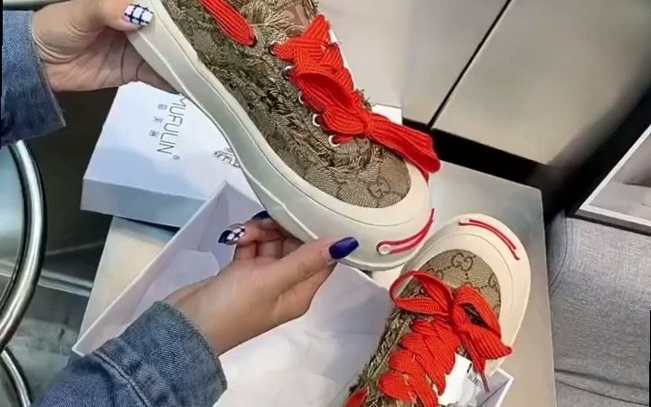 纯原莆田鞋哪里买,靠谱微商推荐!专卖正确穿搭