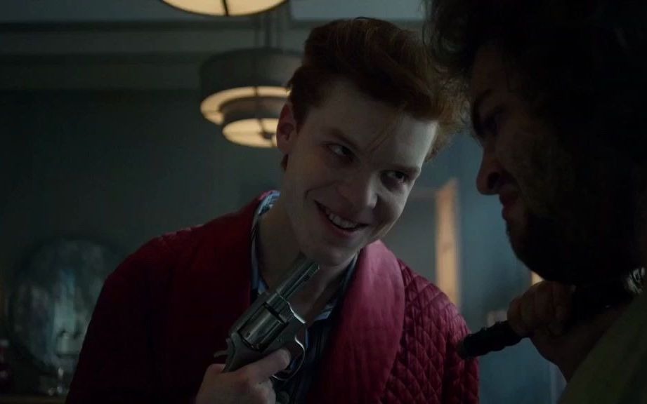 哥谭杰罗姆玩俄罗斯轮盘赌谁是老大杰罗姆