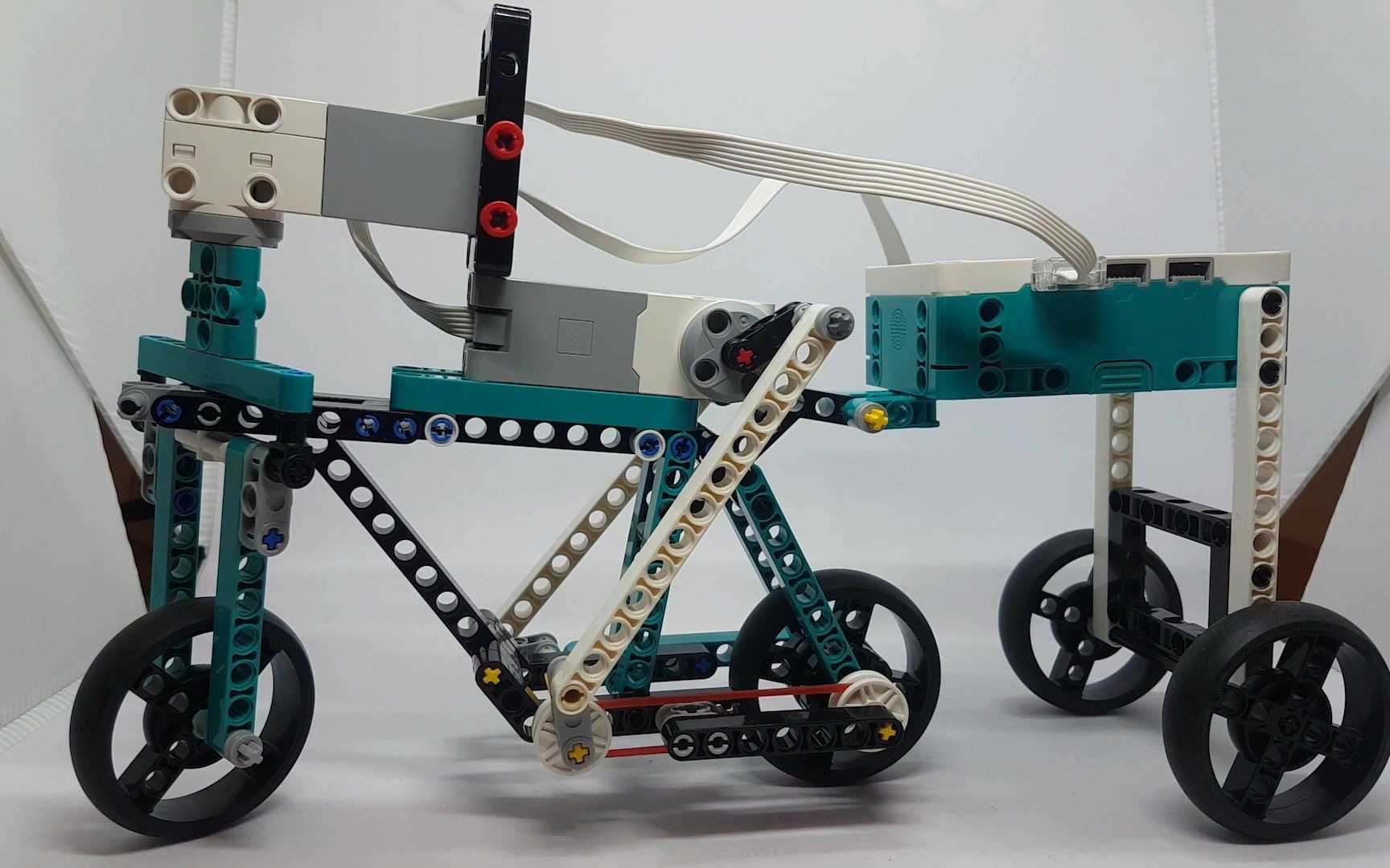 lego inventor作品 -《乐高电动自行车》- 乐高第四代机器人51515机器