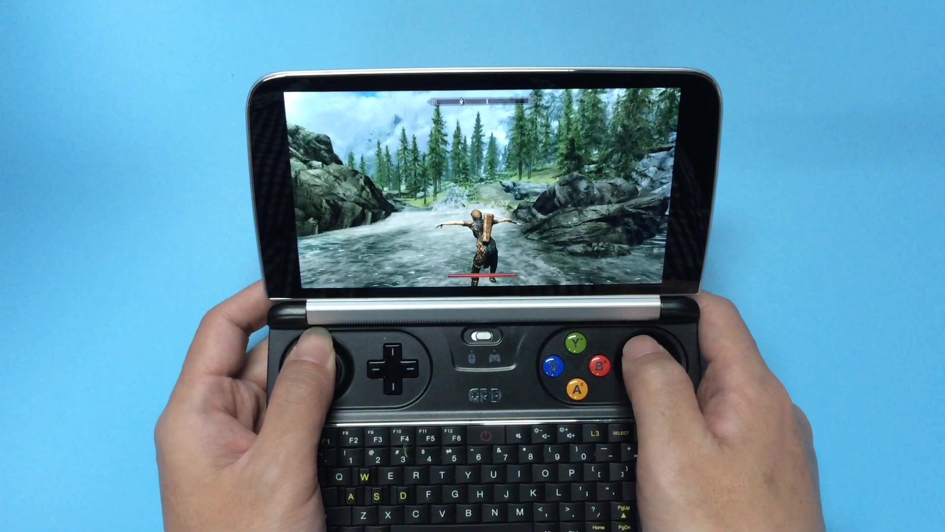 gpd win 2游戏掌机玩《上古卷轴5重制版》,效果好的出乎预料