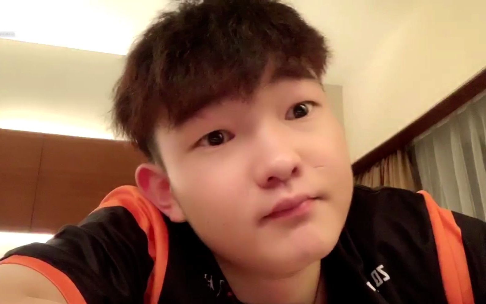 杨某人妈妈要我出嫁