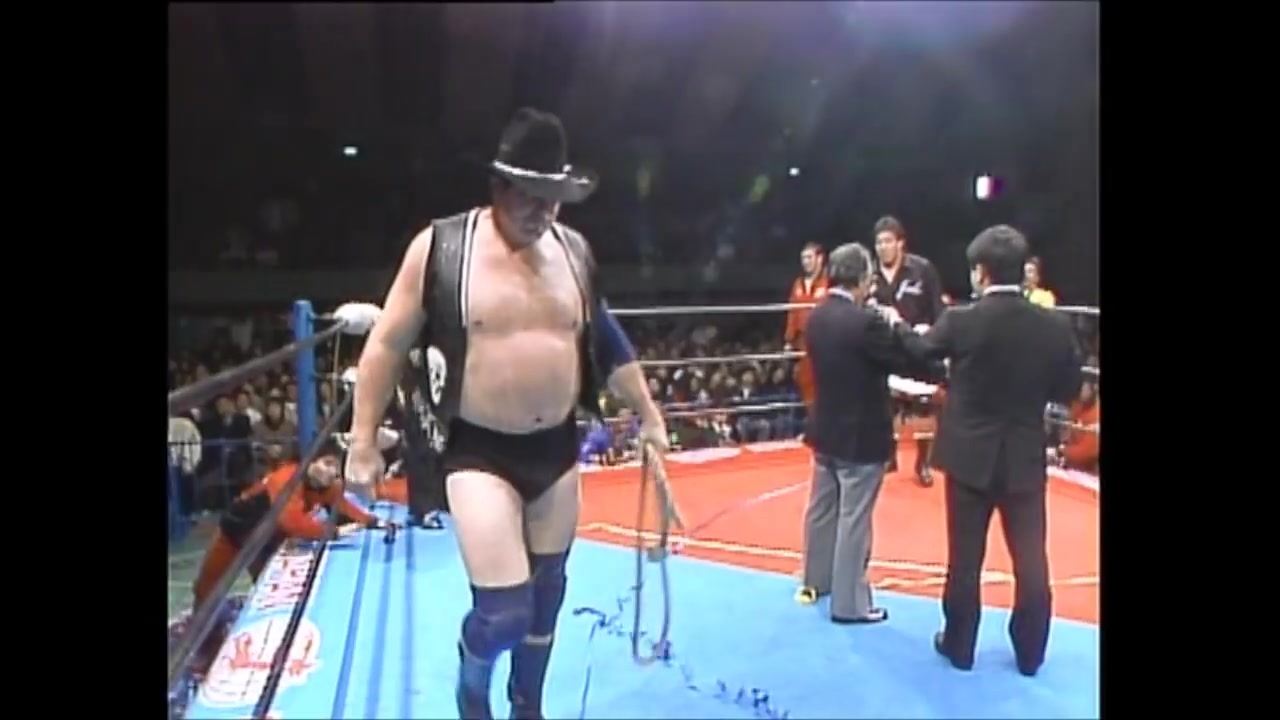 [图]1991.1.19 巨无霸鹤田 vs 斯坦汉森Stan Hansen