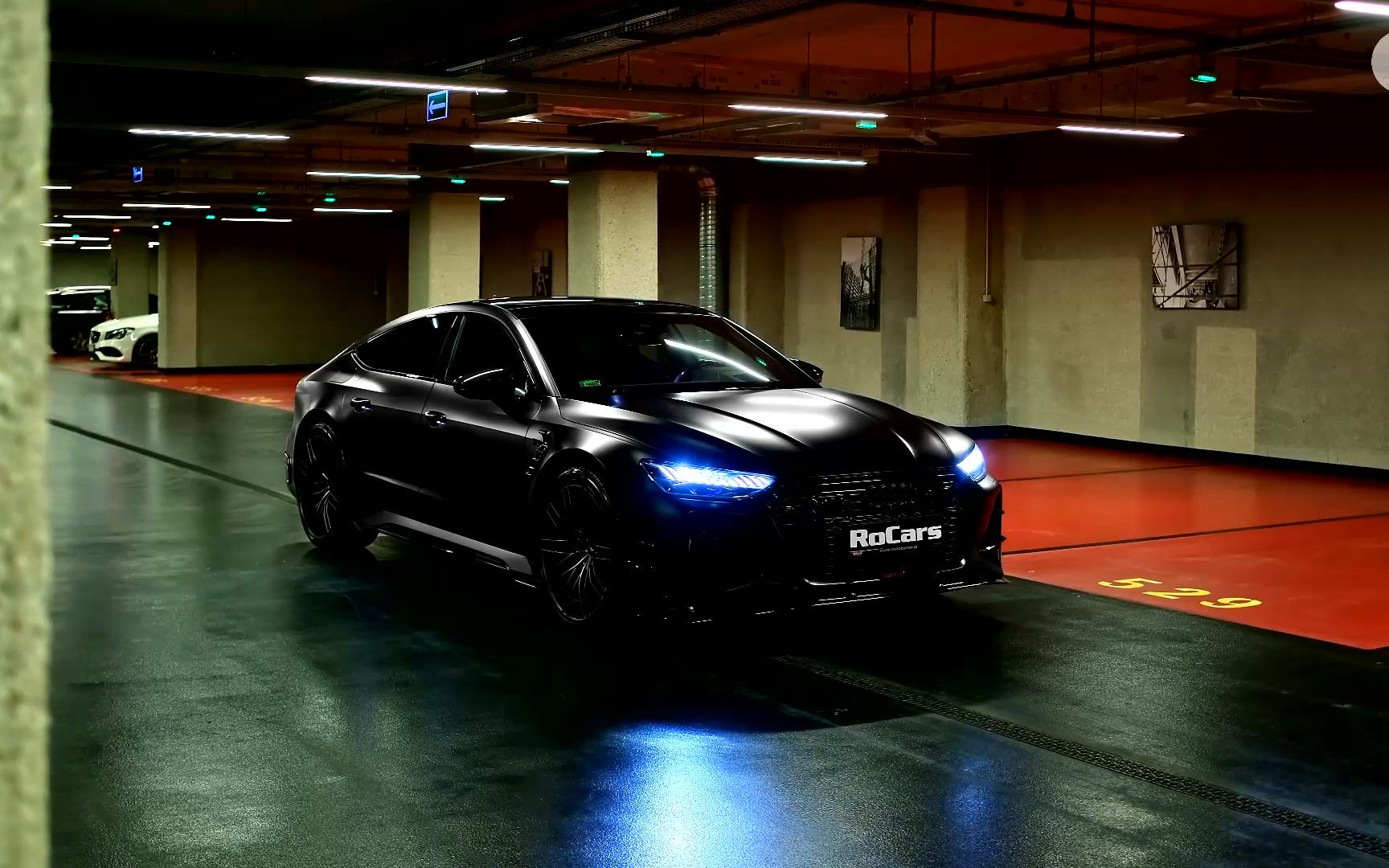 奥迪audirs7-r(纯享汽车),喜欢可以加关注,持续更新哦.