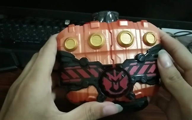 龙我岩浆拳套~~~我吃瘪~~~_哔哩哔哩 (゜-゜)つロ 干杯~-bilibili