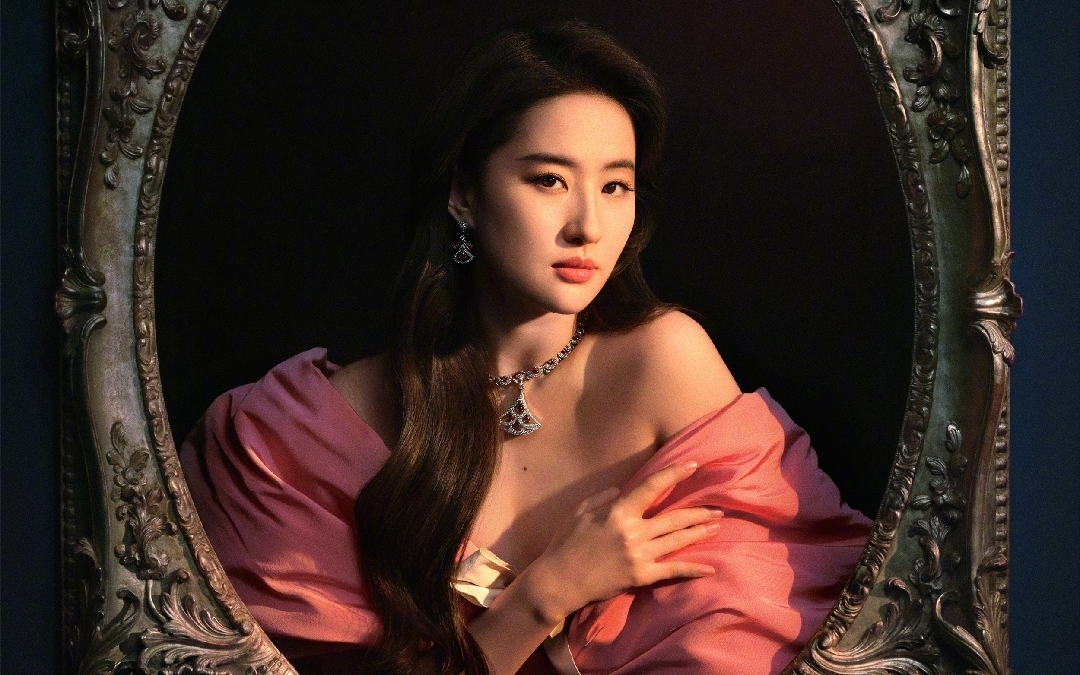 刘亦菲6月杂志封面(一)