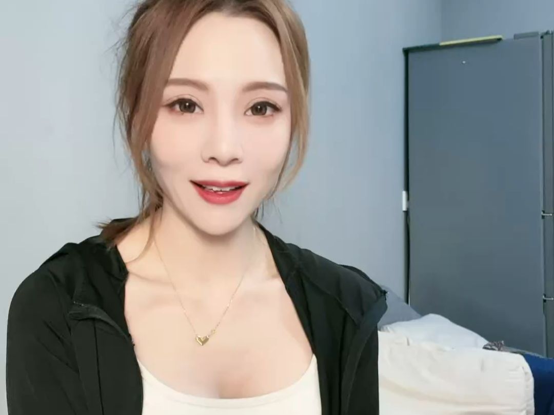 美女探店202401091610