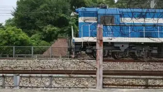 【中国铁路】DF5 1294  通过丽君路