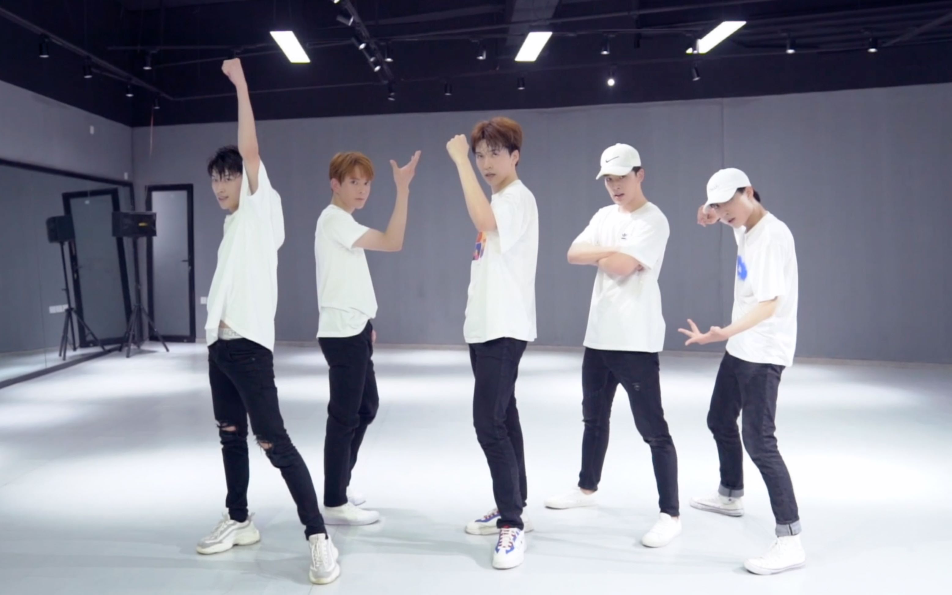 【m-sir组合】【追球】 传说中的"piapia舞"?夏天必学的减肥瘦身舞!