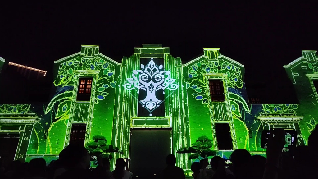 上海苏河湾 原神光影秀