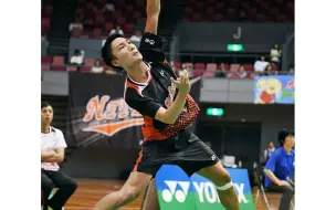 Download Video: 桃田贤斗低视角Kento Momota (JPN) vs Kevin Cordon (GUA) MS Final _ Badminton 2017