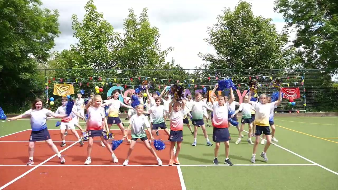 [图]Prep School Musical: We're All In This Together!