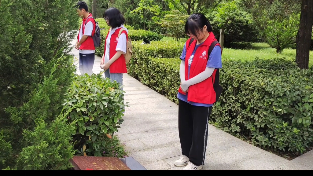 [图]“寻红色旧址，忆革命精神”——重走长安红色足迹暑期实践队