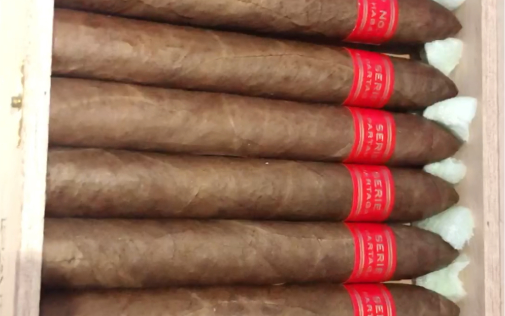 古巴雪茄帕特加斯p2开箱视频