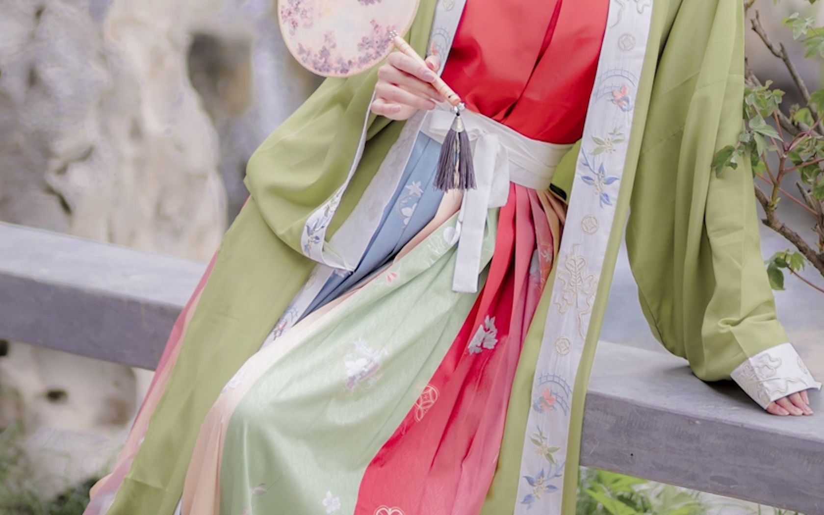 汉服正片 兰若庭 此间春色