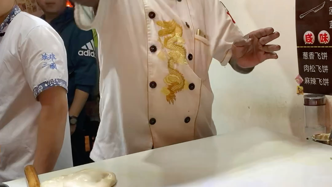 非洲人甩印度飞饼