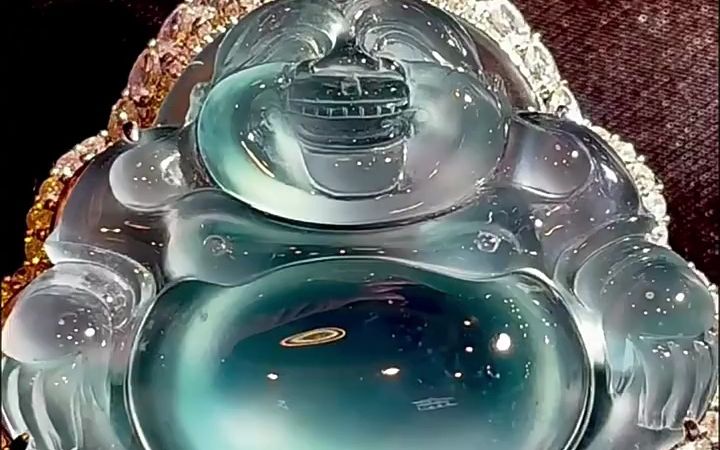 天然翡翠a货 18k金伴钻镶嵌蓝刚光佛公玉佛吊坠