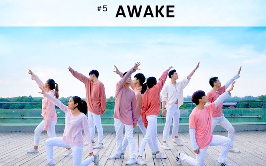 [图]【EAST2WEST舞团】 BTS (防弹少年团) JIN - AWAKE Choreography by Christbob Phu