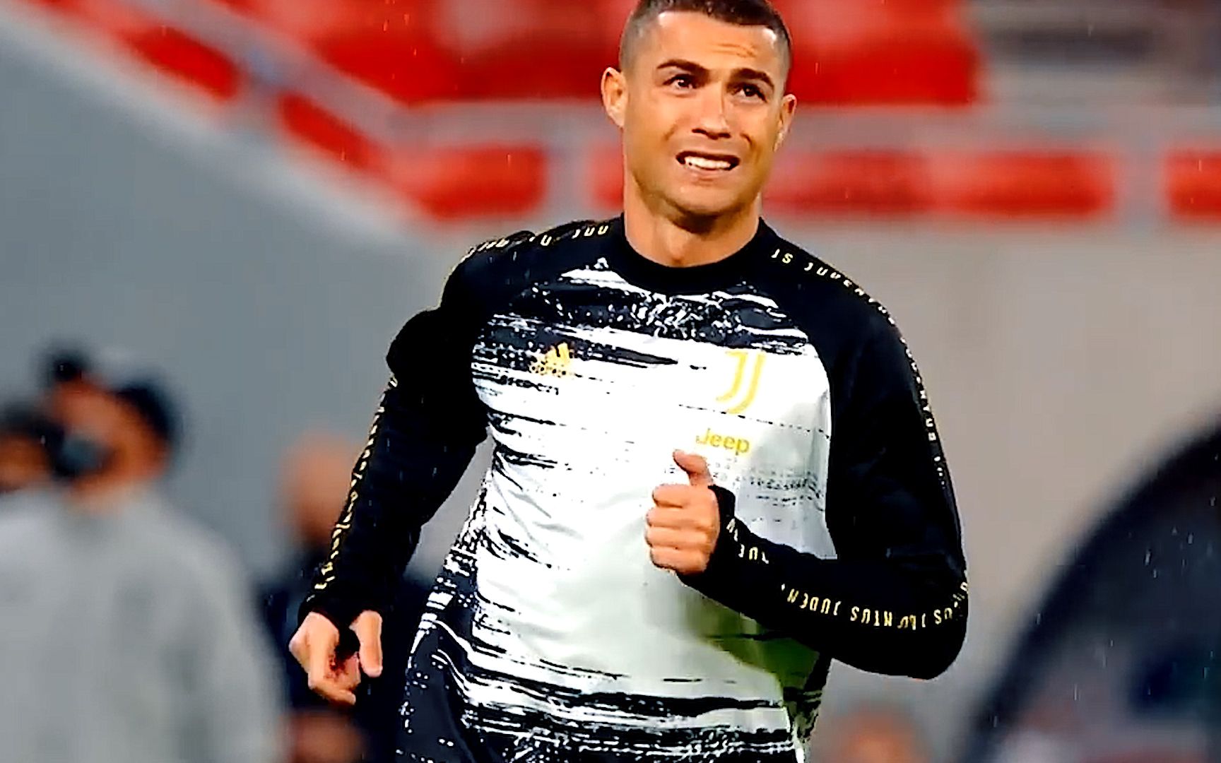 c罗2021年技巧和进球秀,真的是行如流水啊