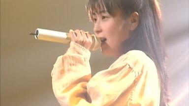 新公开影像ZARD 30周年演唱会】坂井泉水——眠れない夜を抱いて_哔哩哔哩