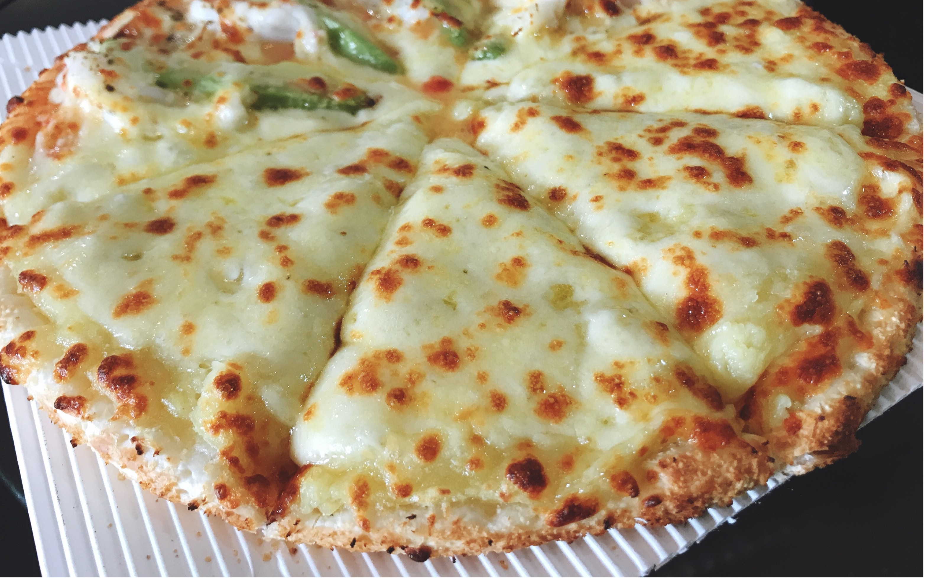 【life】榴莲披萨拉丝|真的超好吃!at 小森林