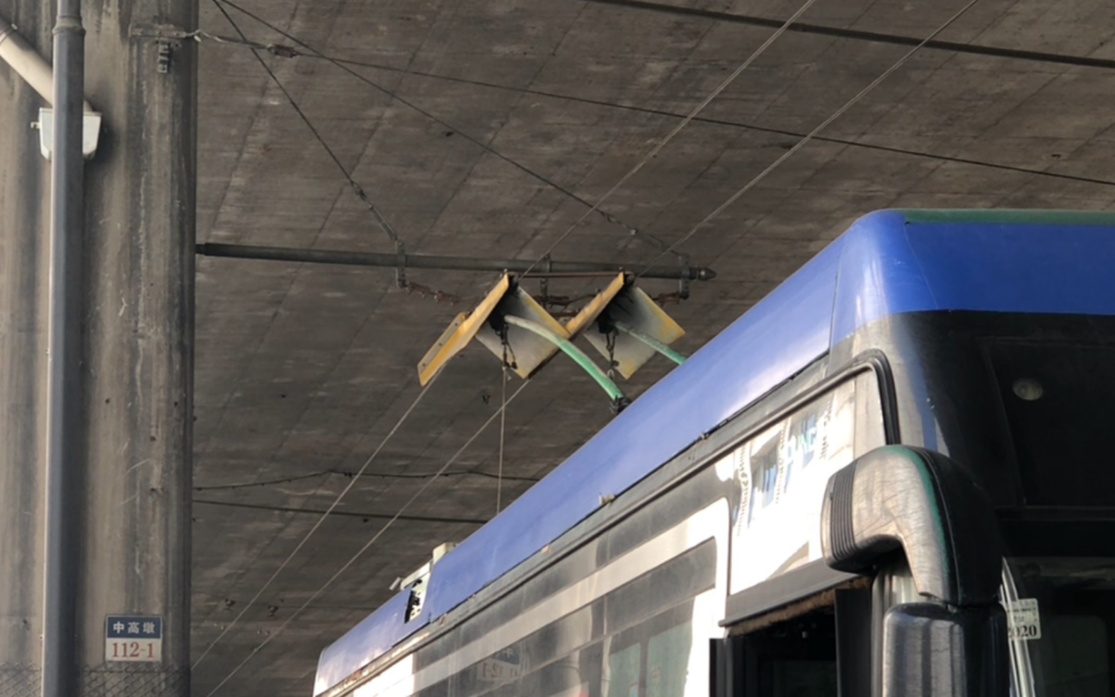 k155无轨升弓_哔哩哔哩 (゜-゜)つロ 干杯~-bilibili