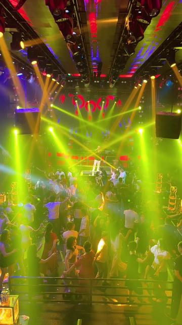 音乐 #音乐分享 #音乐现场 #好歌推荐 #网红酒吧打卡