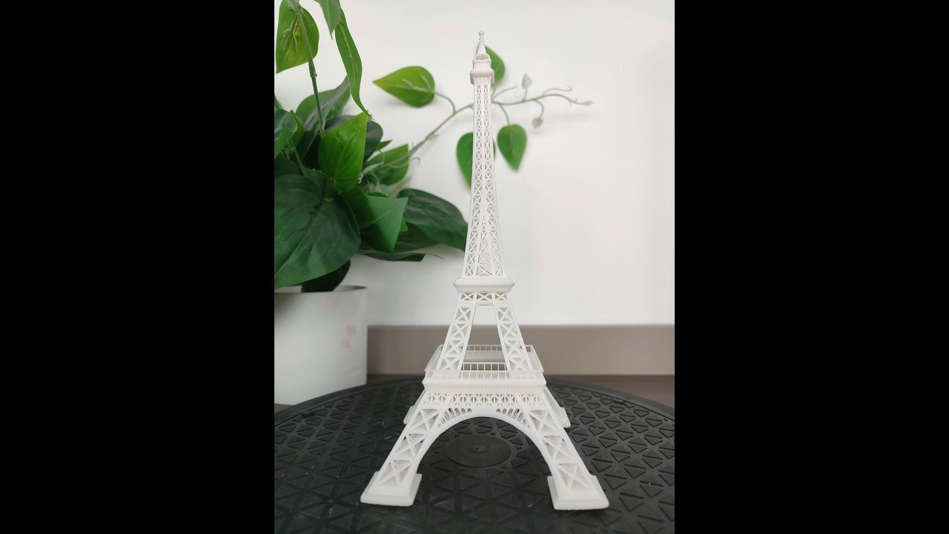 下沉式sla激光3d打印机-s310演示无支撑打印埃菲尔铁塔