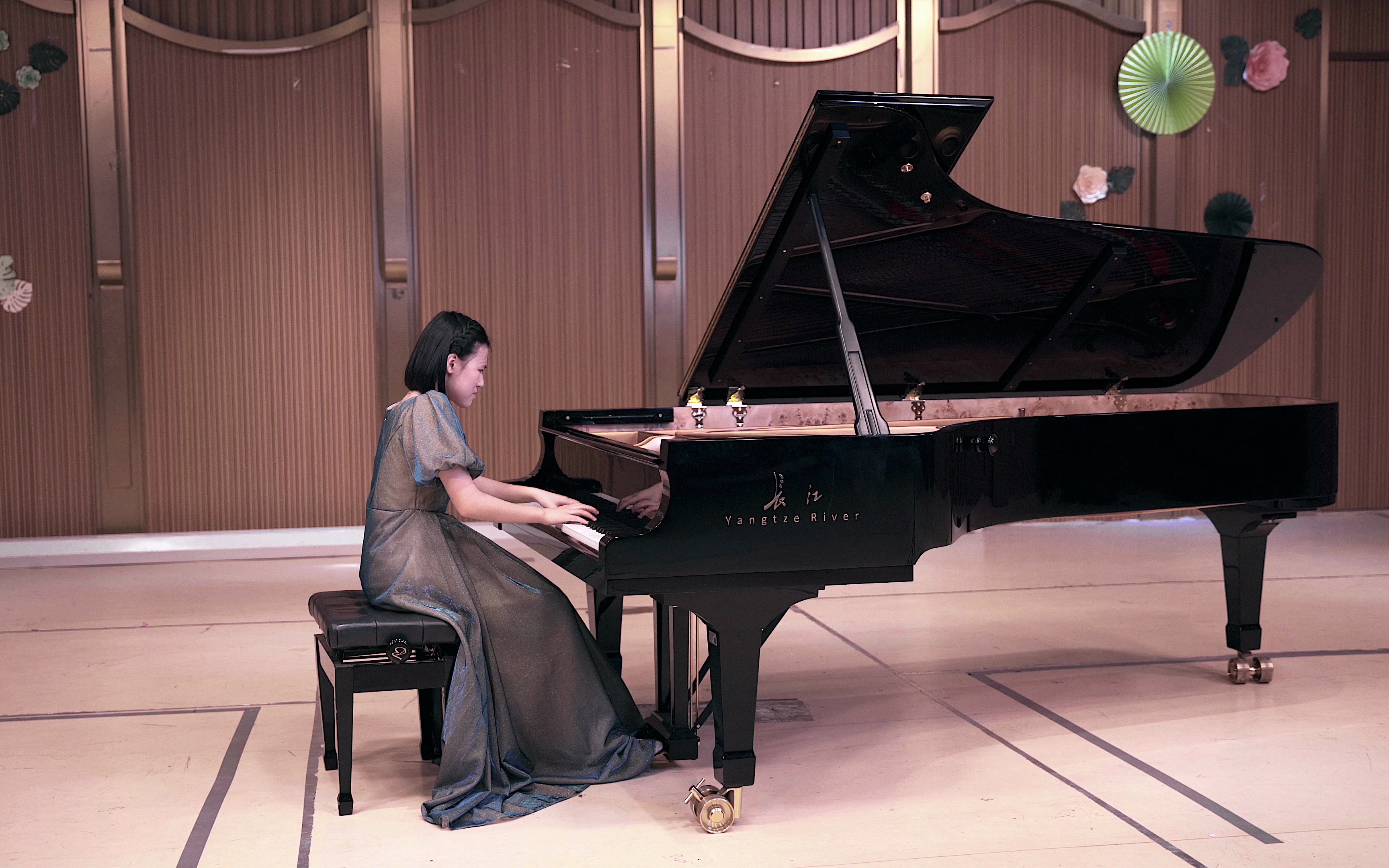 朱婧晗 演奏:《努玛阿美》张朝