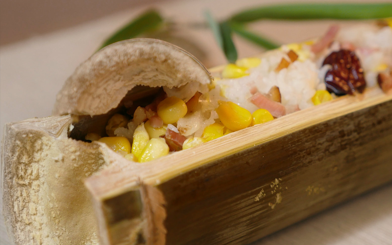 3分钟便当家常版腊肉竹筒饭