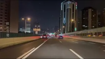 如果放弃真的那么容易，谁会选择卑微的纠缠？道理谁都懂，可真正爱过的人，又怎么能轻易的放手……