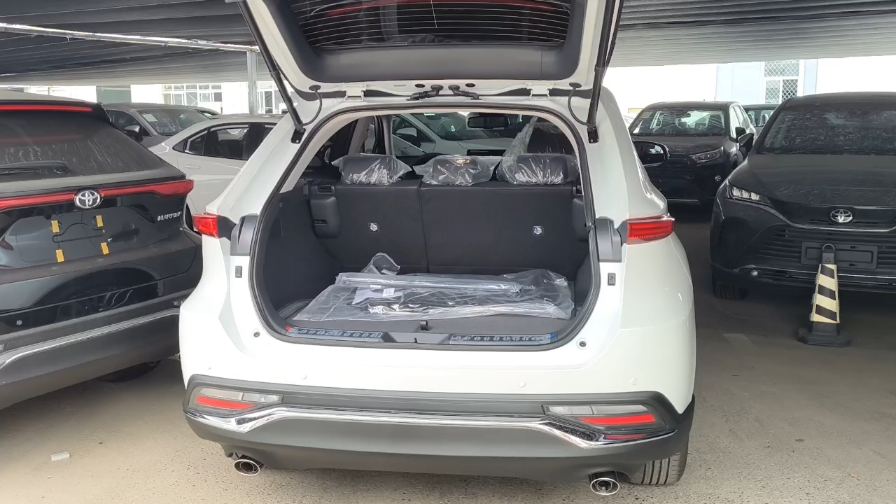 丰田凌放电动尾门