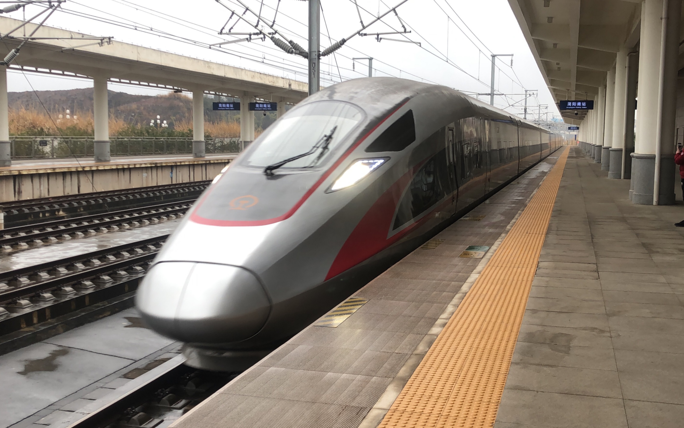 [成渝双城bus]g8609成都东-沙坪坝(cr400af-2236-2049)进简阳南站9:47