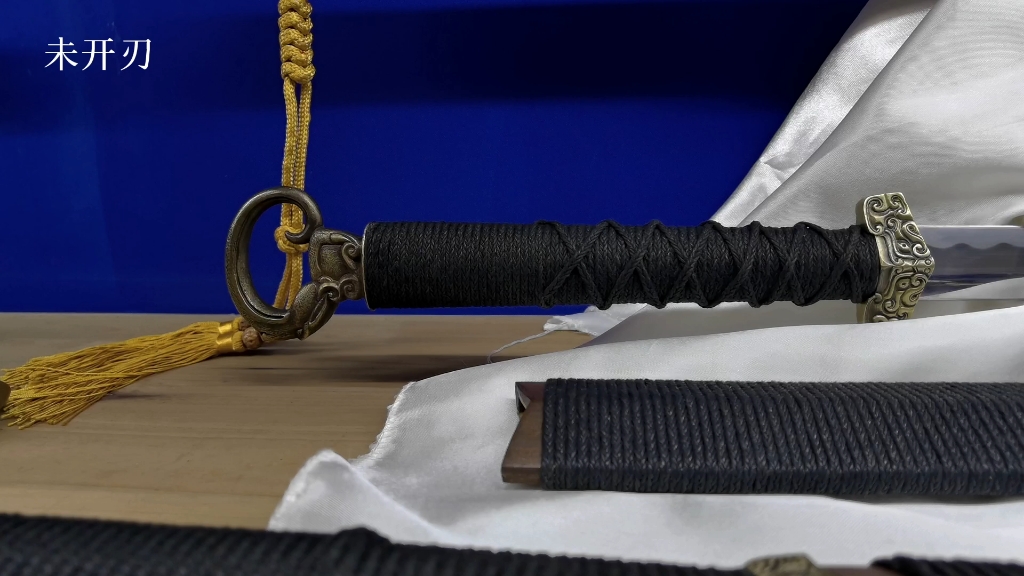 象首环首刀,龙泉正武堂周正武作,包钢复合,折叠4000余层百炼花纹钢