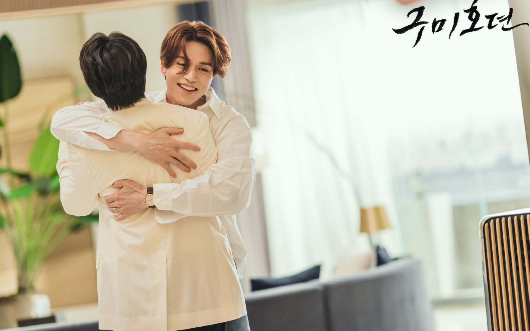 李栋旭x金范九尾狐传哥哥弟弟cp向