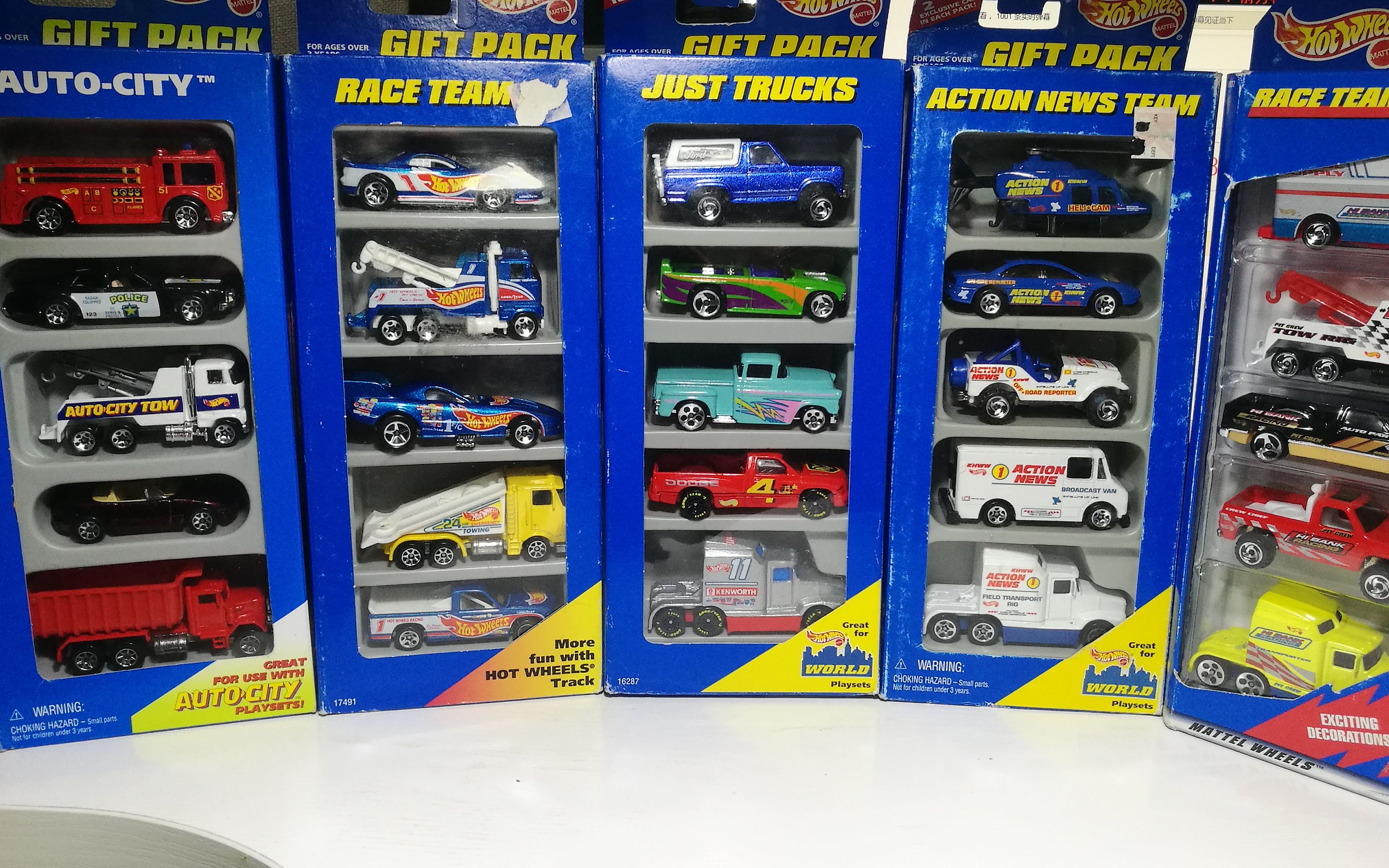 活动  风火轮 海淘五连包老货 自卸卡车 拖车 警车 消防车