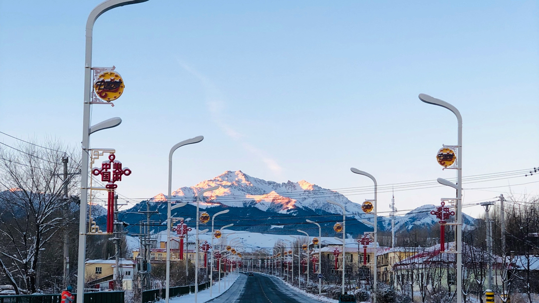 乌鲁木齐南山雪景图片图片