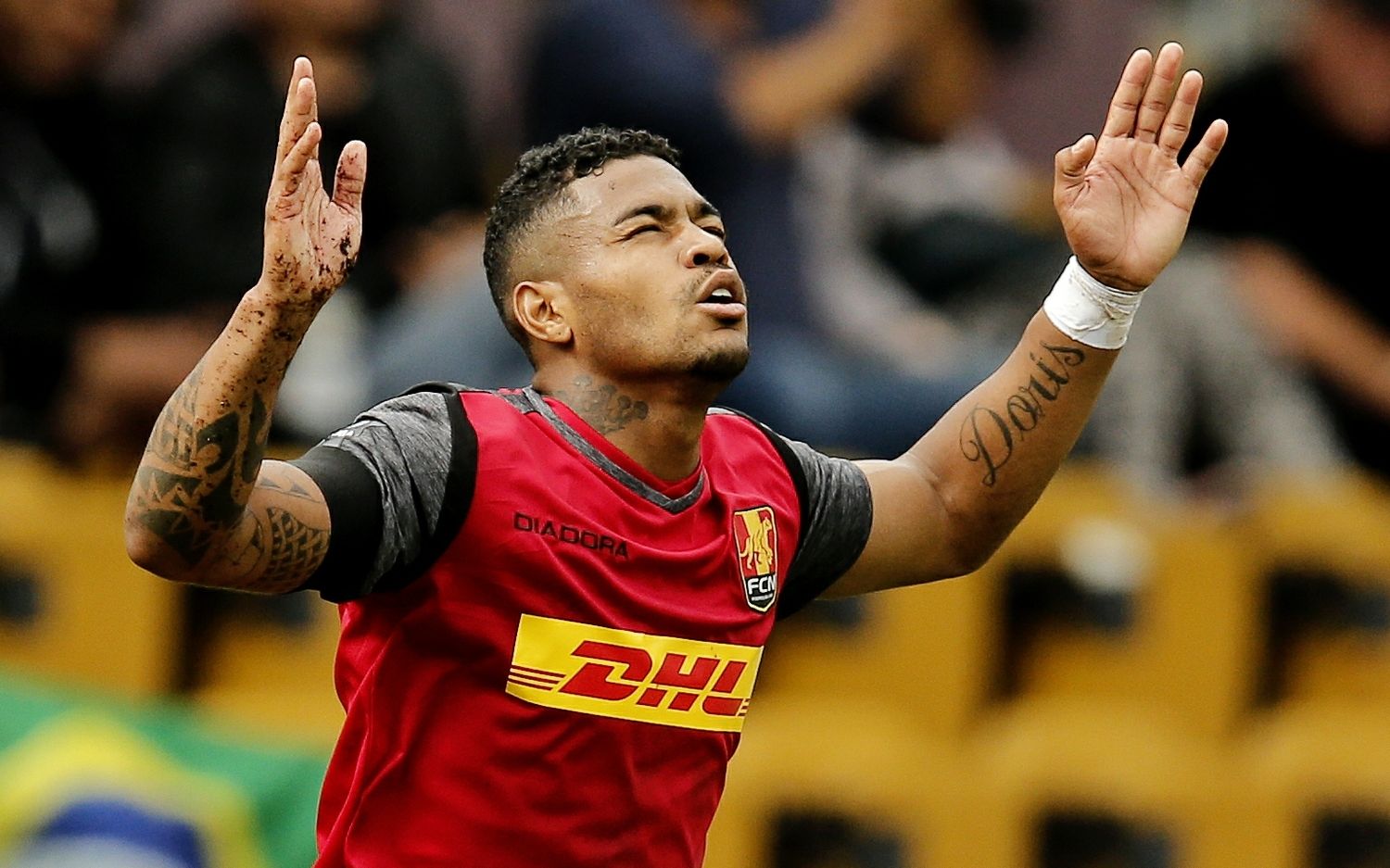 搬运广州城旧将般连奴布鲁尼尼奥职业生涯集锦