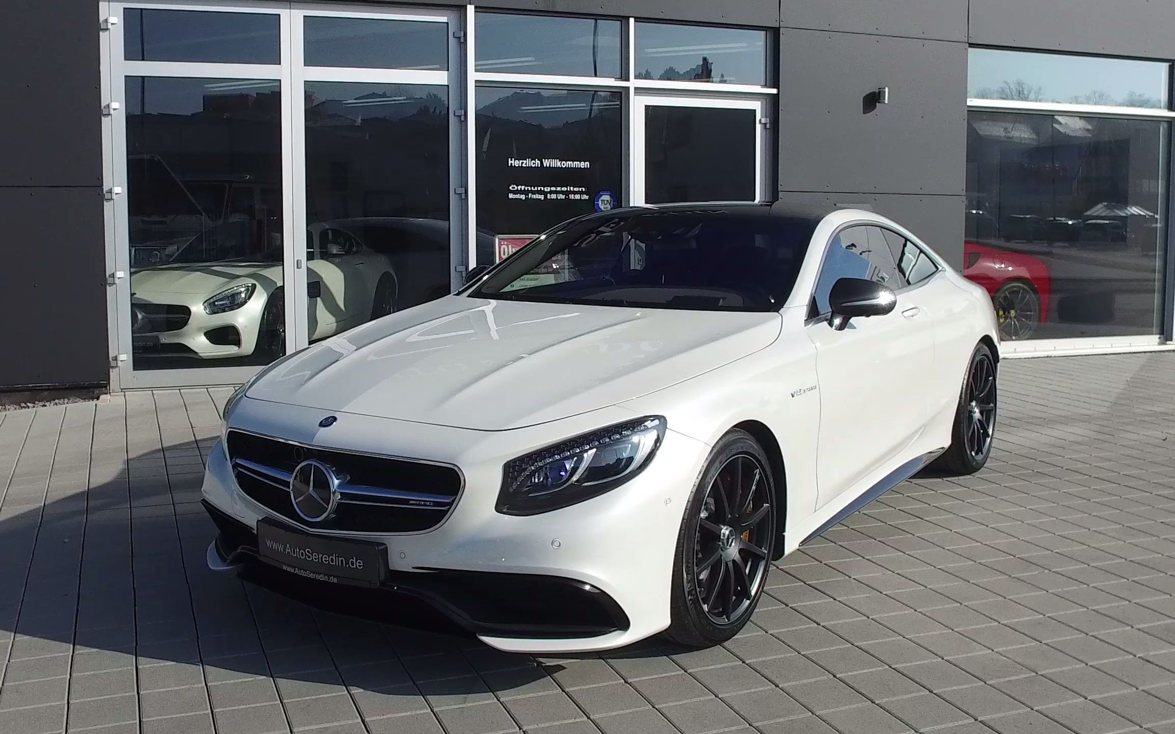 奔驰amgw222c217s级coupes65amg白色v12