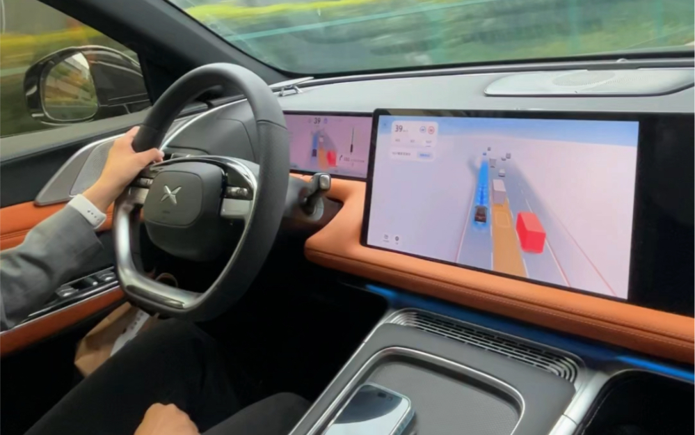 沉浸式体验小鹏g9城市自动驾驶
