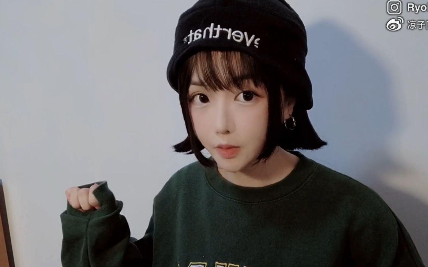 凉子同学助眠听完100口水直流的柠檬咀嚼音