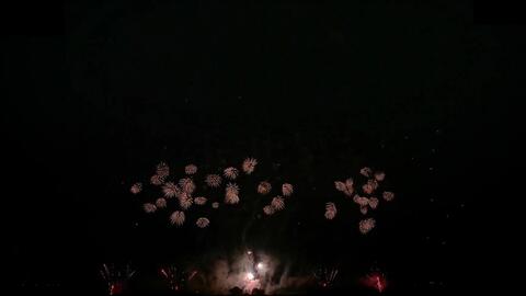 打上花火舞蹈背景视频 打上花火舞蹈背景视频