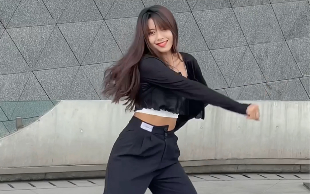 fernwang坚持坚持摇摆摇摆跳跳