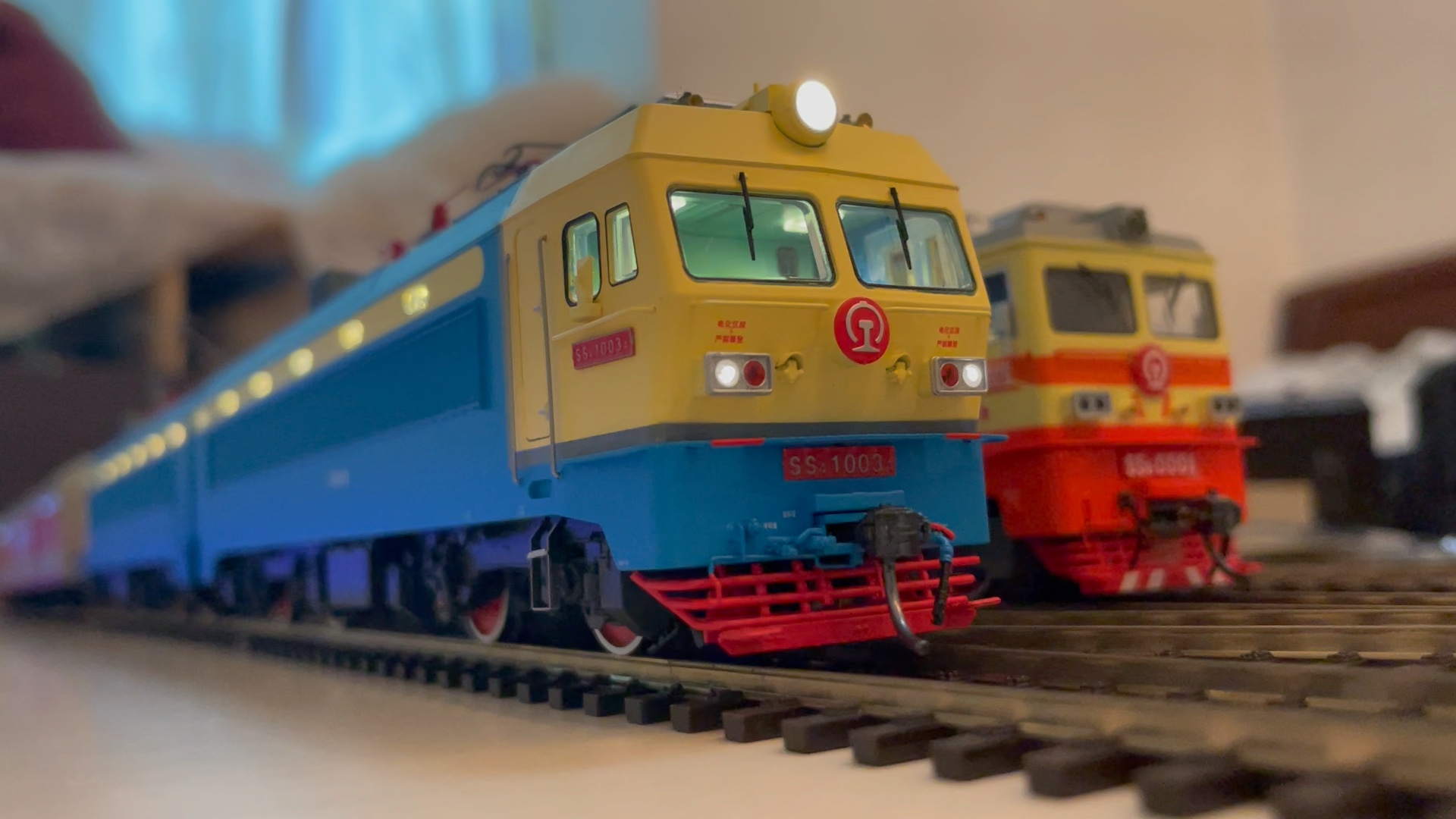 【火车模型】1435韶山4数码音效