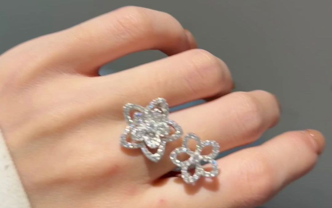 分享一款高仿lv路易威登首饰戒指在哪里可以买