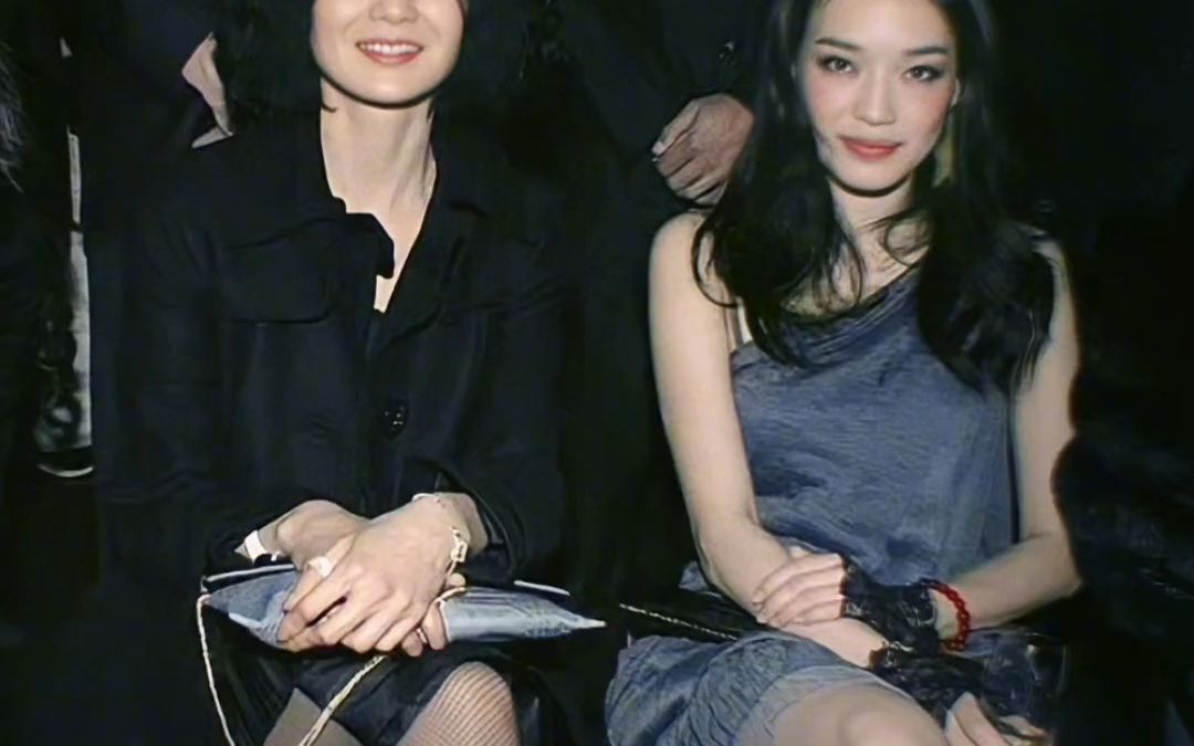 张曼玉与舒淇#张曼玉 #曼神#亚洲第一影后 #张曼玉入驻抖音