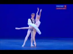 Скачать видео: 【芭蕾】莫斯科大剧院Opening Gala-白天鹅双人舞-Zakharova/Uvarov