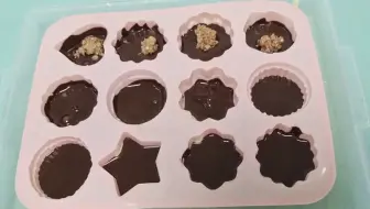 中午好！卜卜的巧克力制作视频美味出炉啦！！就像bvb一样甜～[给心心][嘟嘟][嘟嘟]