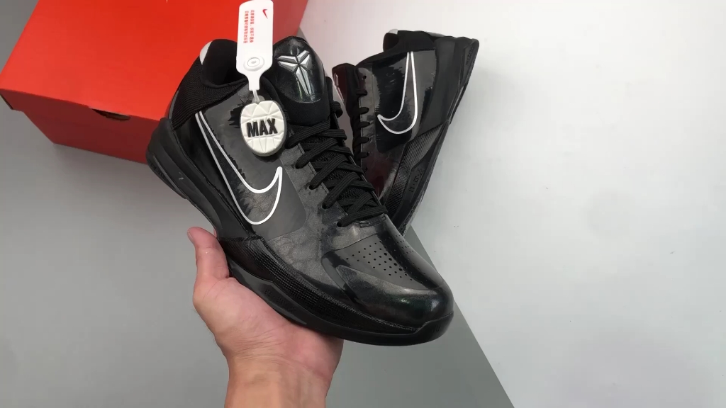 nk kobe 5 protro black out滅世純原 科比五代黑武士