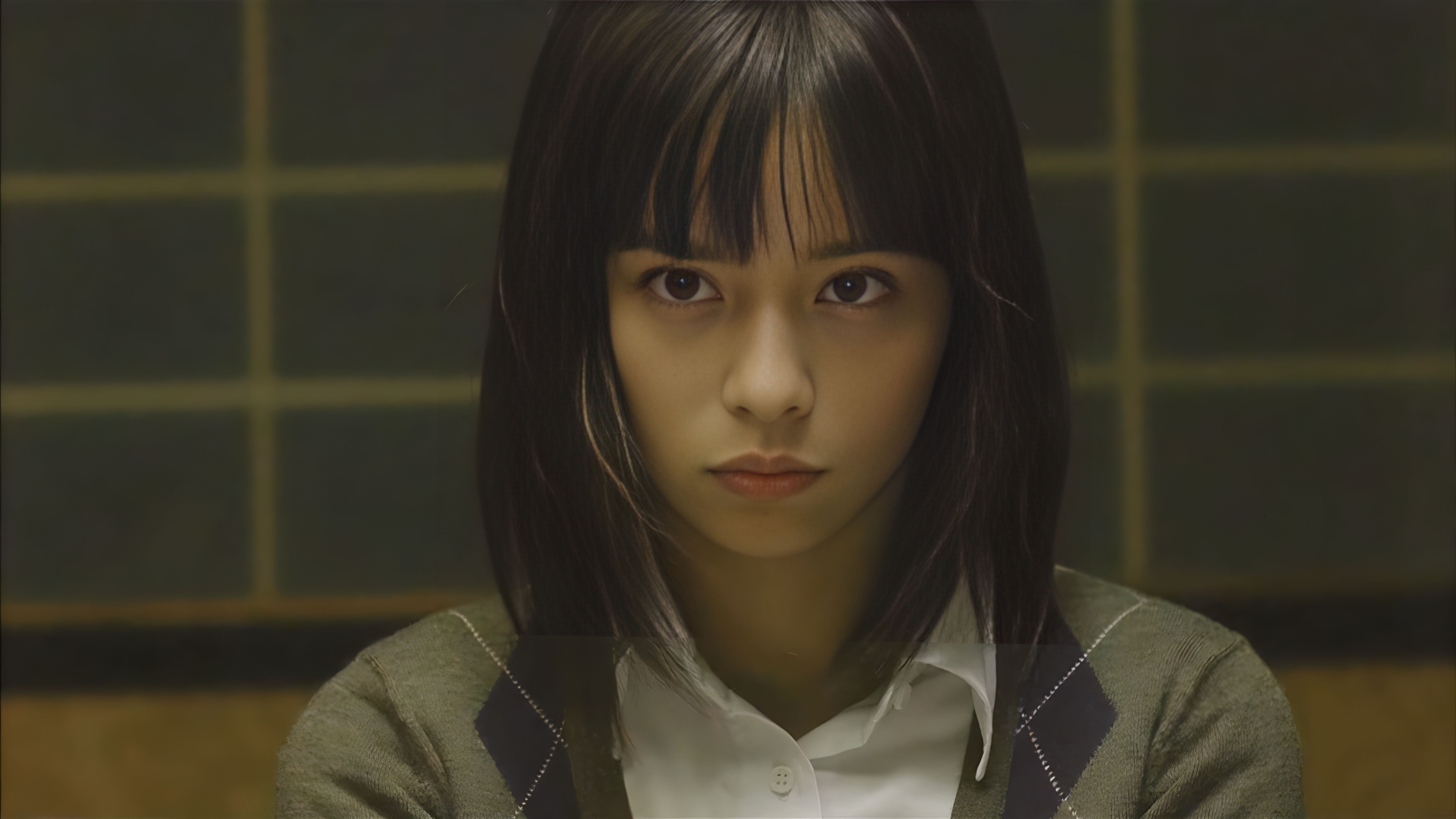 一事无成的女白领,决定到深山里一了百了《天国遥遥》