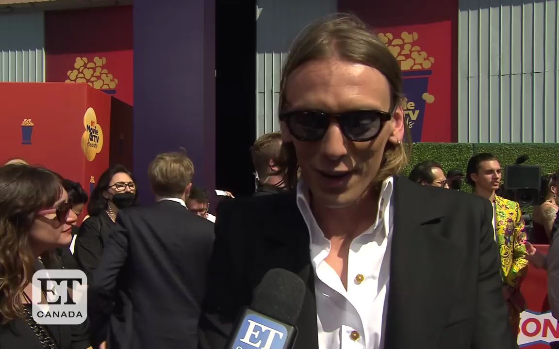 Jamie Campbell Bower 2022 MTV Movie & TV Awards 采访3哔哩哔哩bilibili